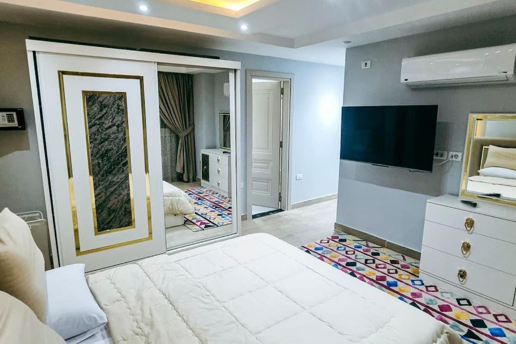 Luxury Vip Apartment Kairo Bagian luar foto