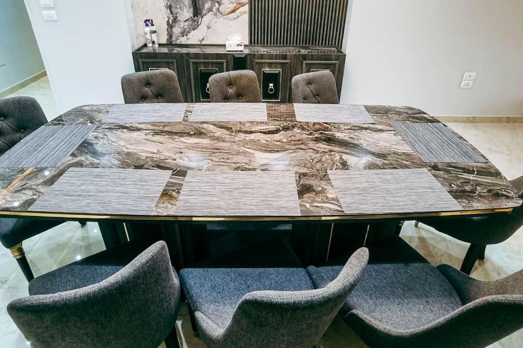 Luxury Vip Apartment Kairo Bagian luar foto